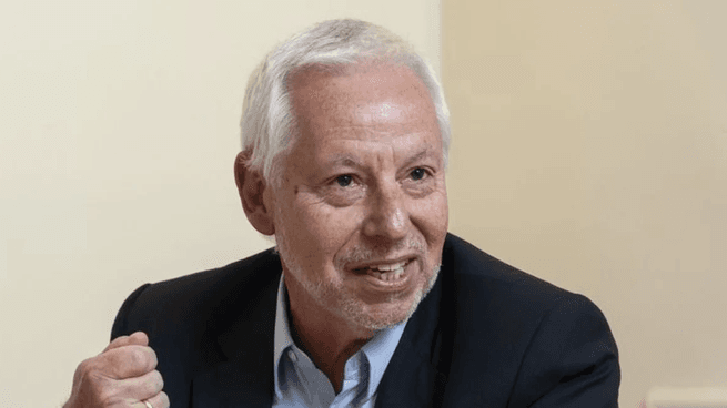 El economista Jorge Vasconcelos insistió en que "el mercado interno sigue en una dinámica planchada"